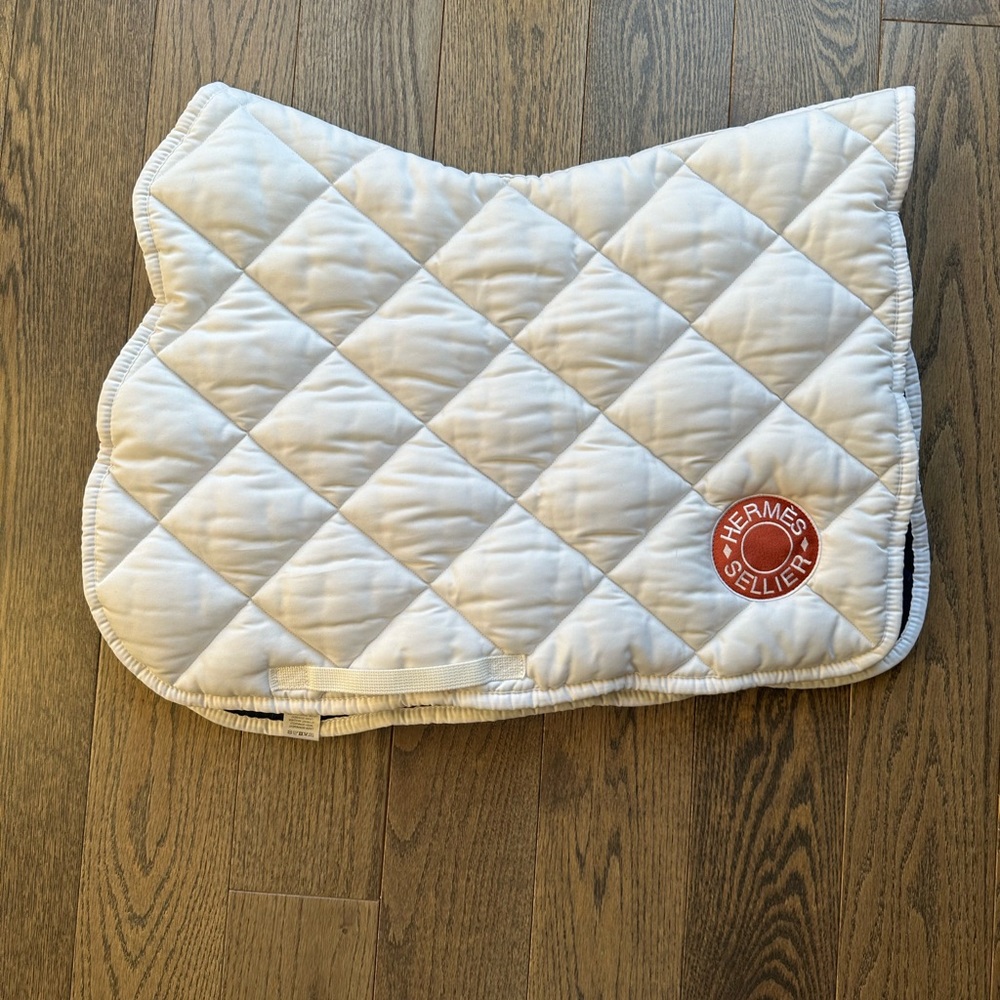 hermes saddle pad